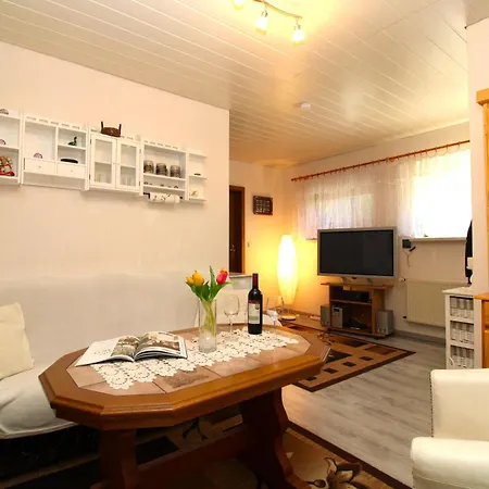 Haus Kruschat Fewo 1 * Ostseebad Kühlungsborn